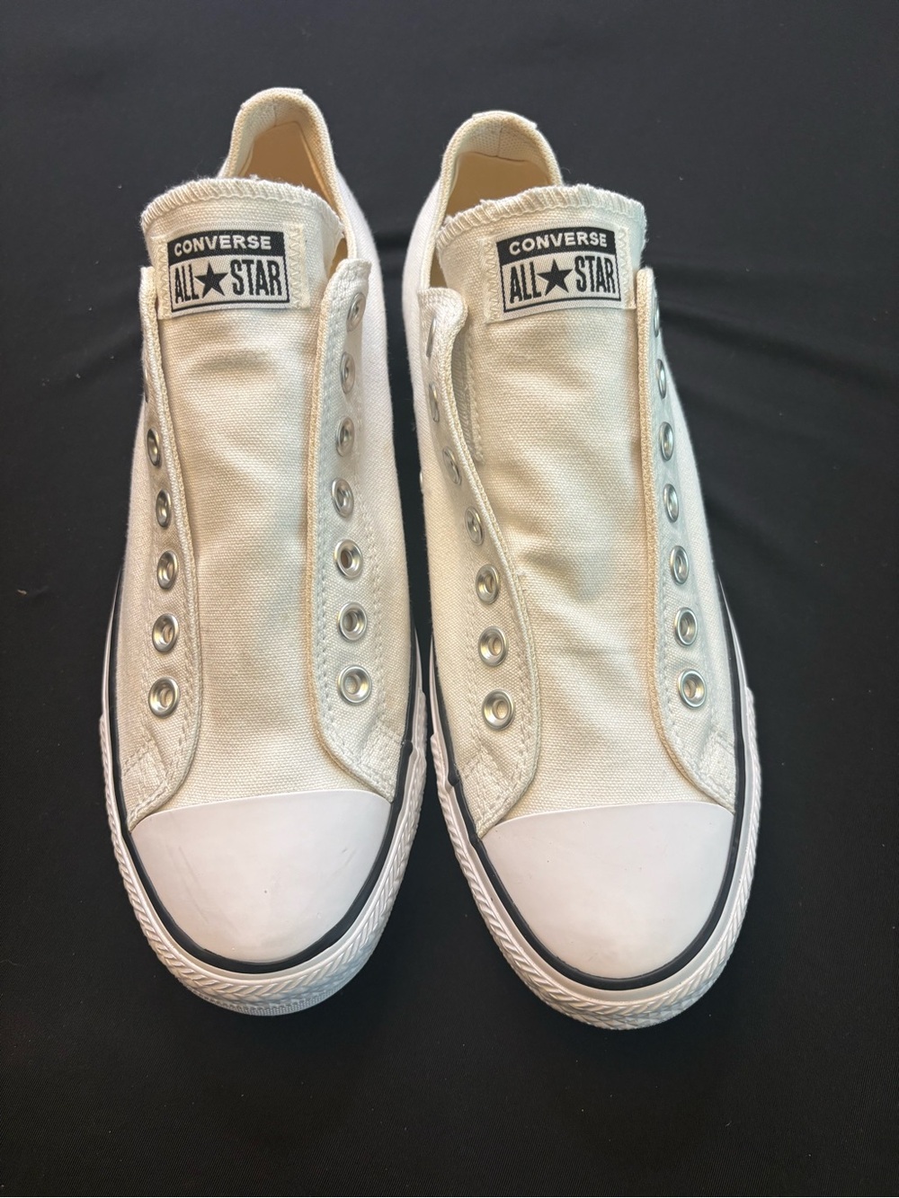 White Converse Chuck Taylor All Star Slip-On sneakers a laceless design Men 9